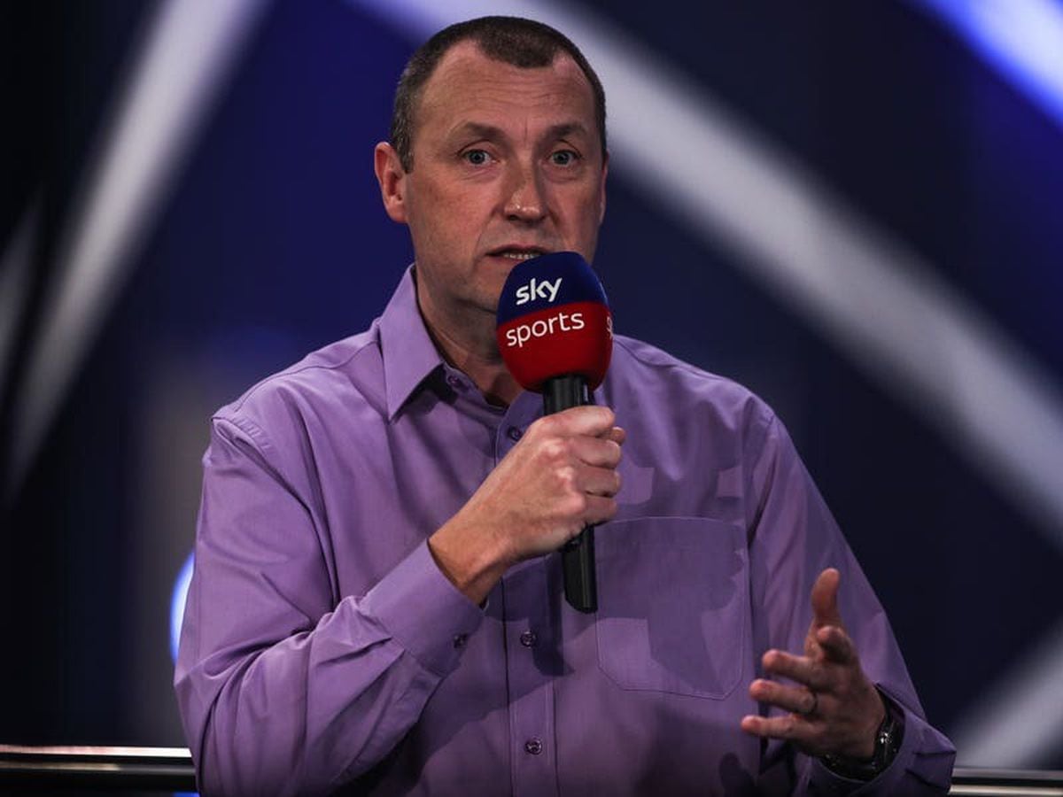 Mardle darts confirms comeback